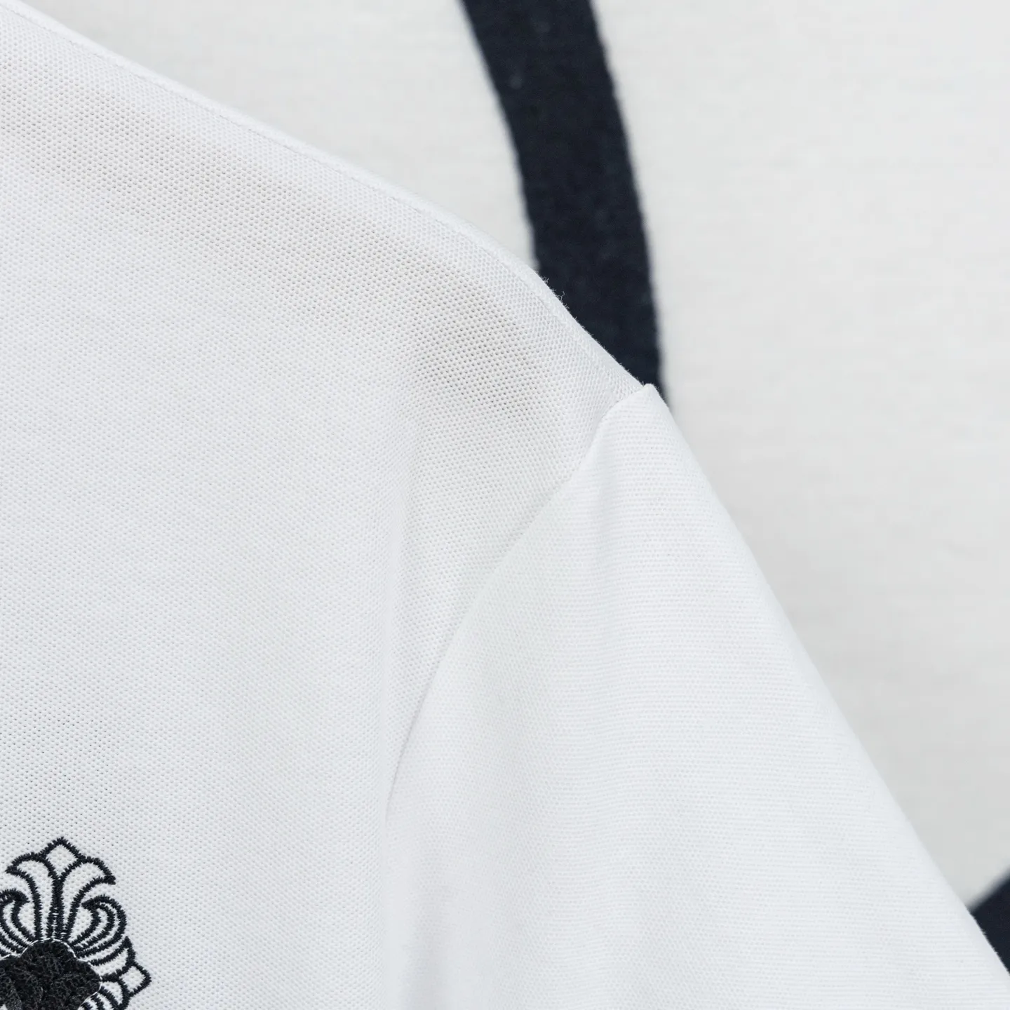 ：F 82 （ ） CH➡️ ✝️logo polo T Same Style ， ， 。 😎 Size：M-XXL